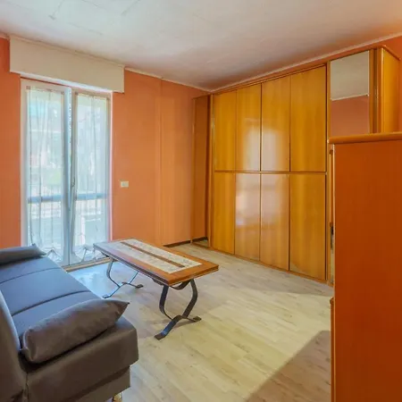 شقة The Orange Housing In كومو